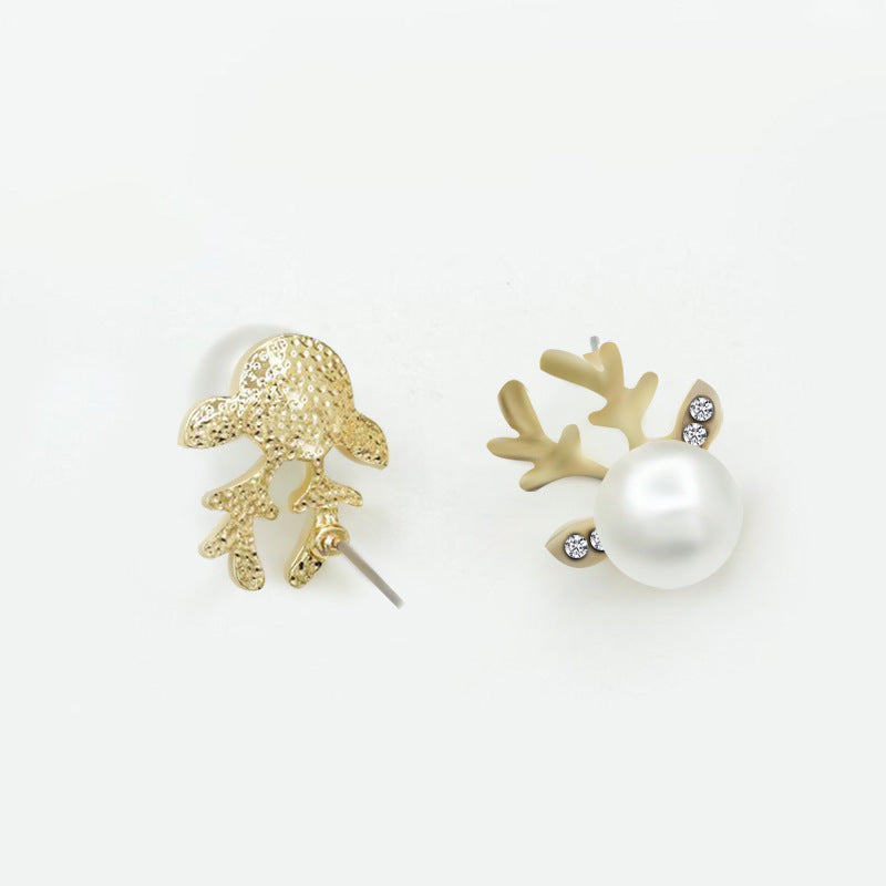 Pearl Simple Deer Head Elegant Generous Earrings