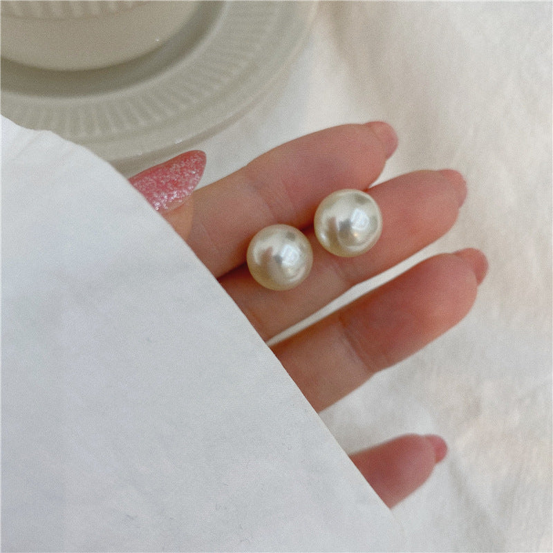 Bulb Sier Pearl Retro Elegant French Romantic Earrings