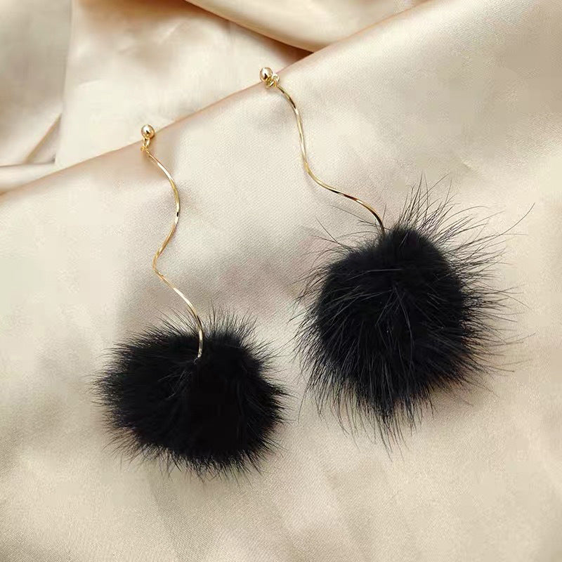 Korean Sier Needle Color Water Mink Earrings