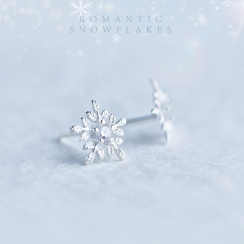 Sier Fashion Small Snowflake Diamond Female Earrings