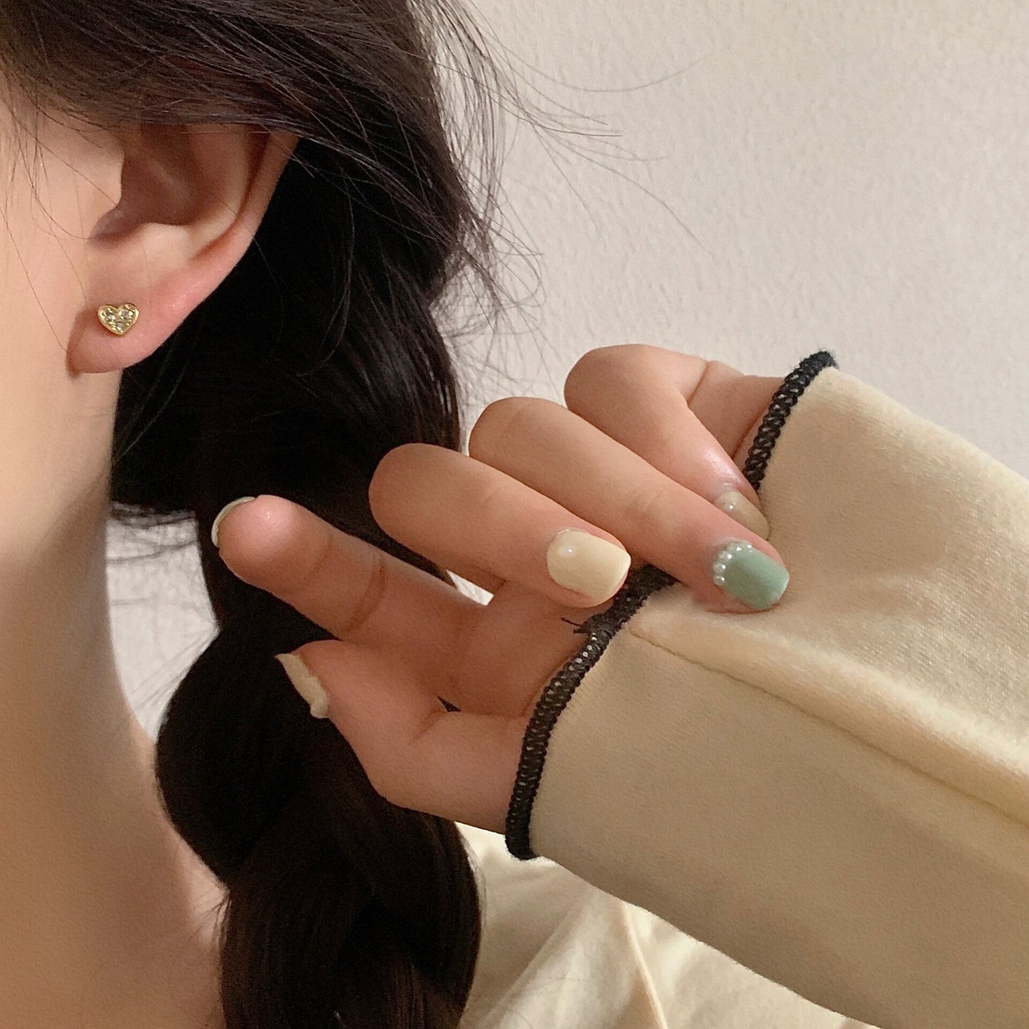 Small Simple Love Auricular Needle Sier Asymmetric Design Earrings