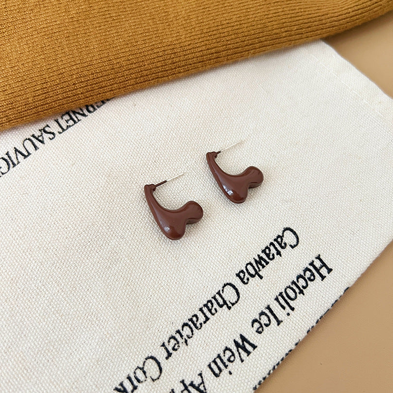 Women's Early Autumn Retro Coffee Color Elegant Earrings