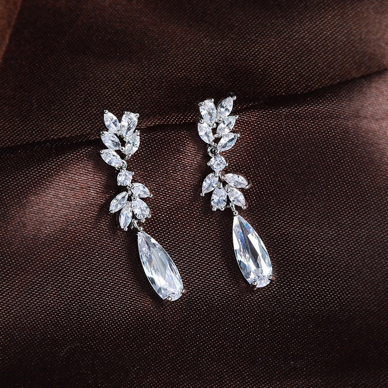 Long Temperament Water Drop Zircon Sier Earrings