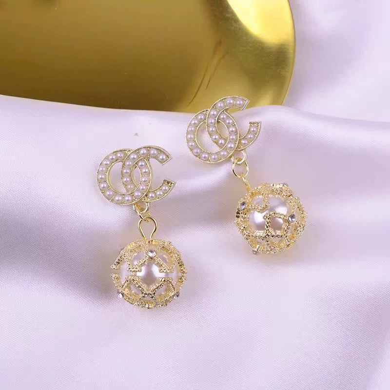 Women's Western Style Super Fairy High-grade Flash Earrings