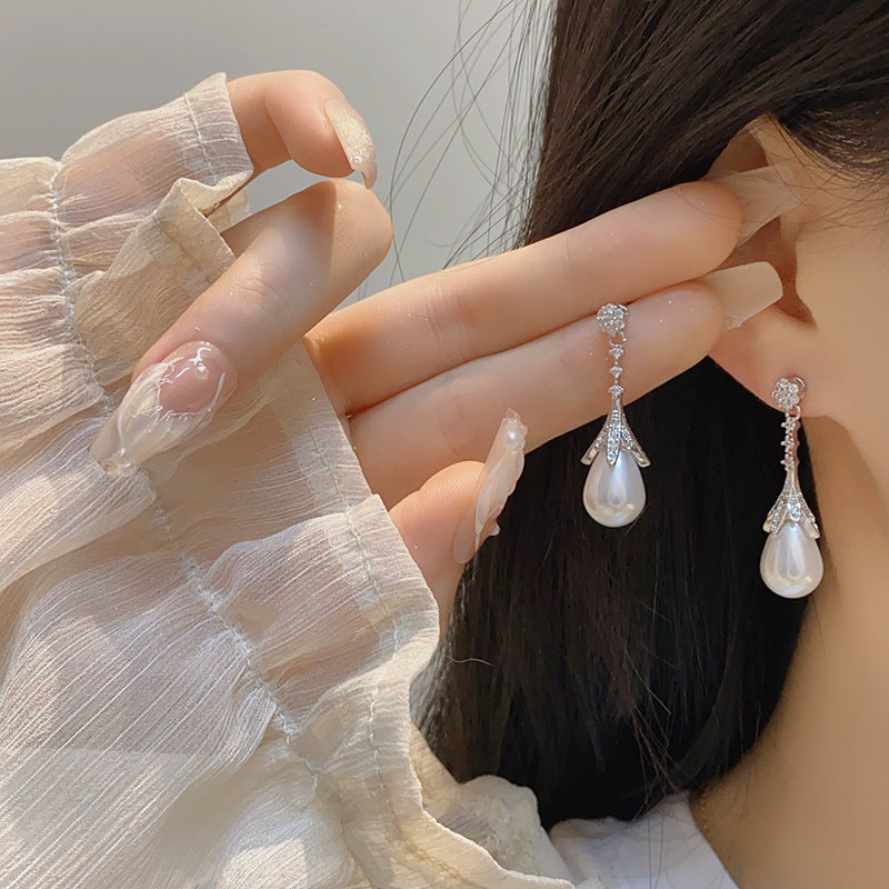 Women's Style Bow Tassel Long High-grade Temperament Earrings