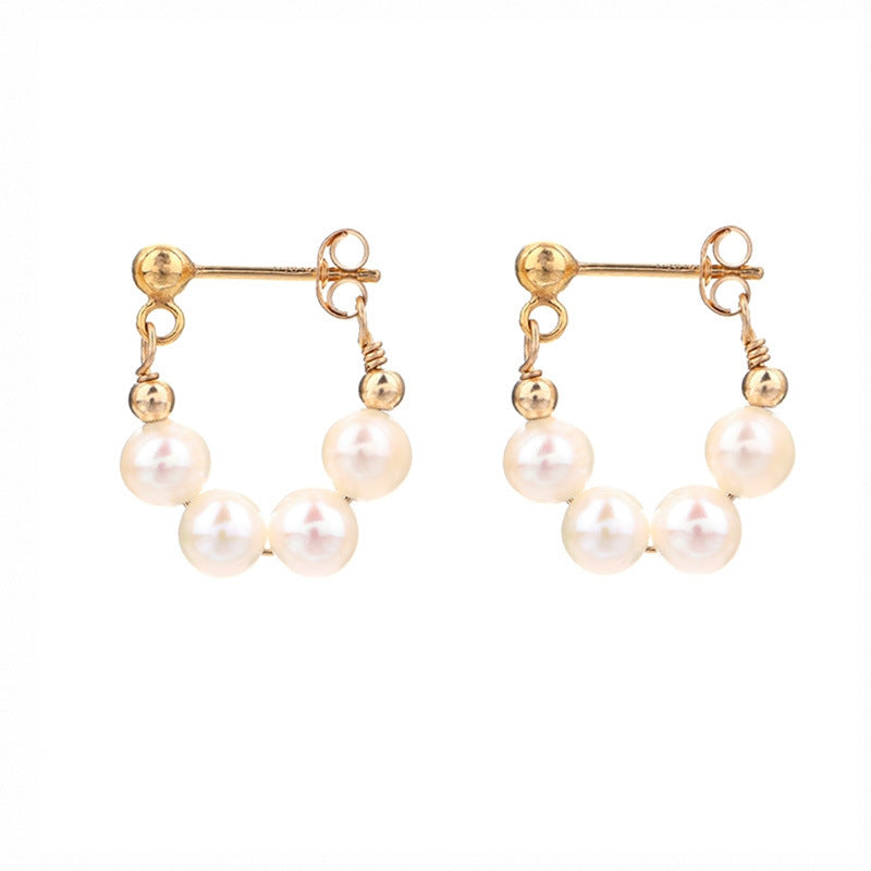 Women's Fresh Sweet Pearl Niche Design Temperament Earrings