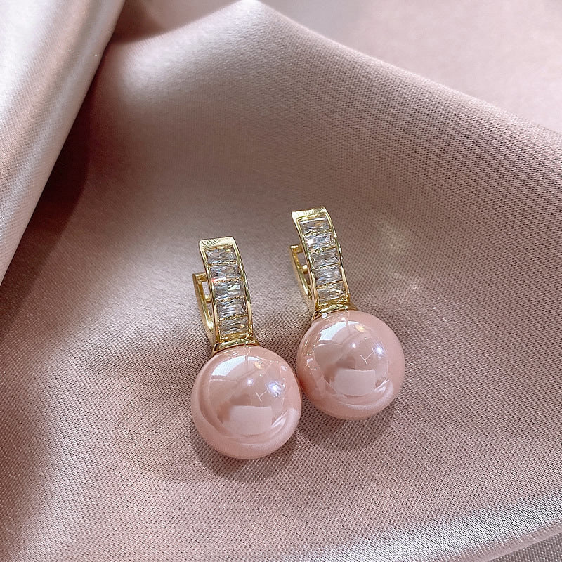 Women's High-grade Zircon Pearl French Minority Retro Earrings