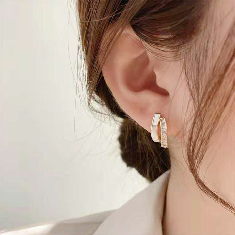 Inlaid Zircon Shell Ear Light Luxury Gentle Sier Earrings