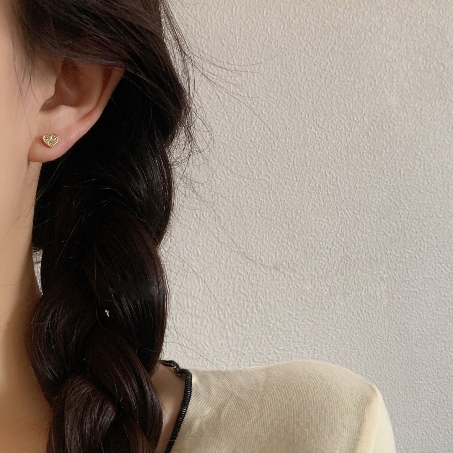 Small Simple Love Auricular Needle Sier Asymmetric Design Earrings