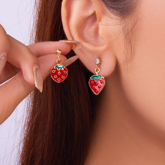 Sweet Style Cute Strawberry Ear Diamond Earrings