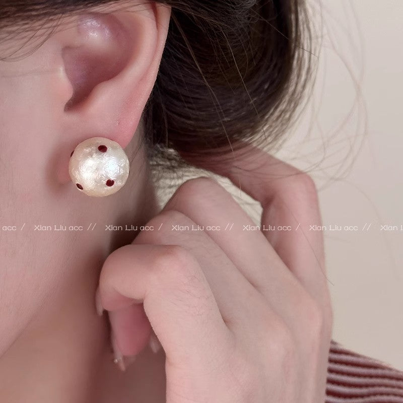 Polka Dot Pearl Female Niche Retro Earrings