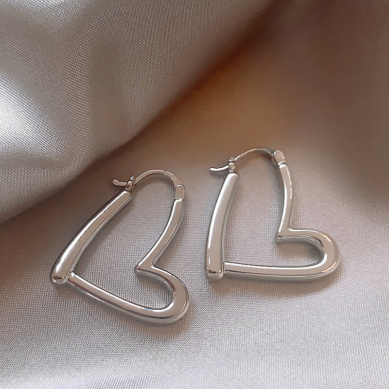 Heart-shaped Geometric Simple Cold Style Ear Earrings