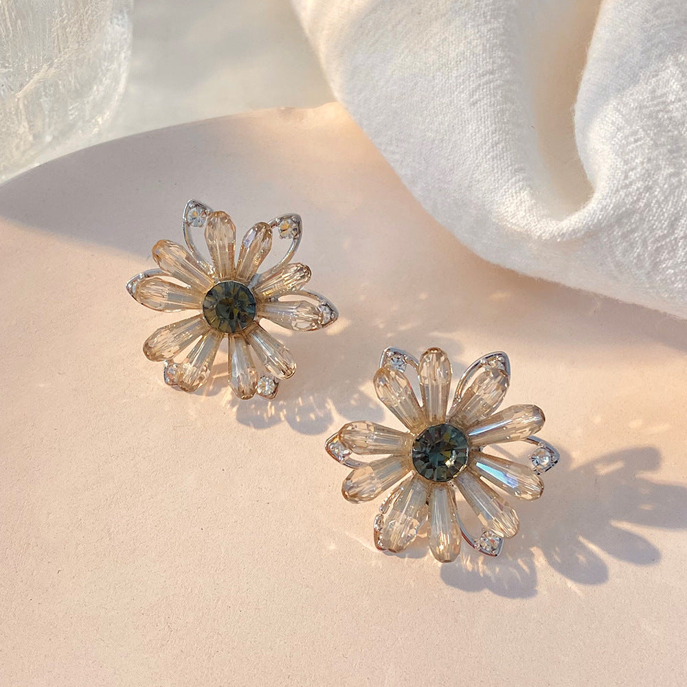 Early Spring Flower Ear Trendy Design Temperamental Earrings