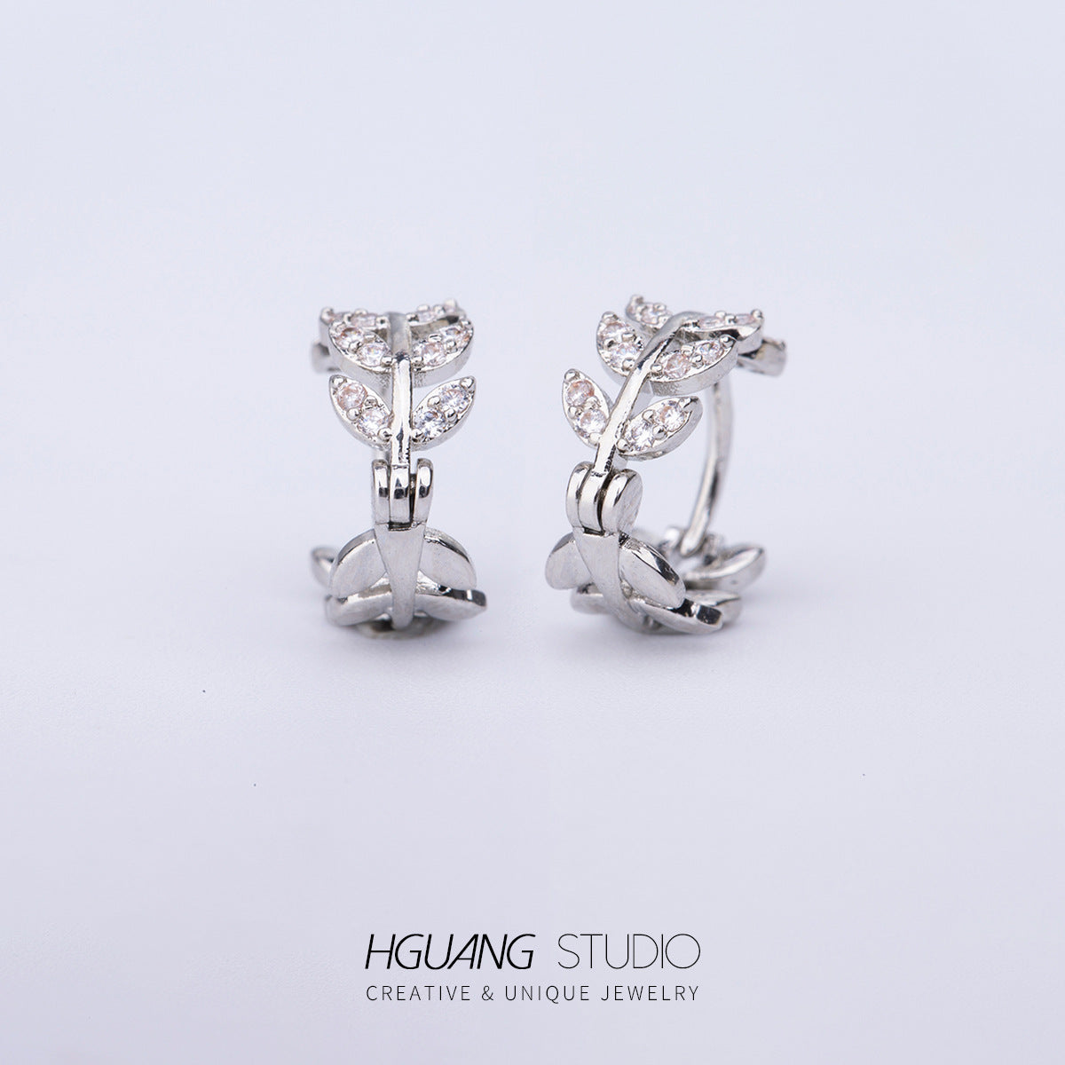 Micro Inlaid Zircon Ear Bone Plant High Sense Earrings