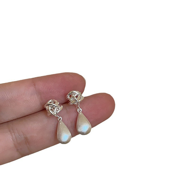 Women's Woven Metal Brushed Water Drop Ear Unique Design Earrings