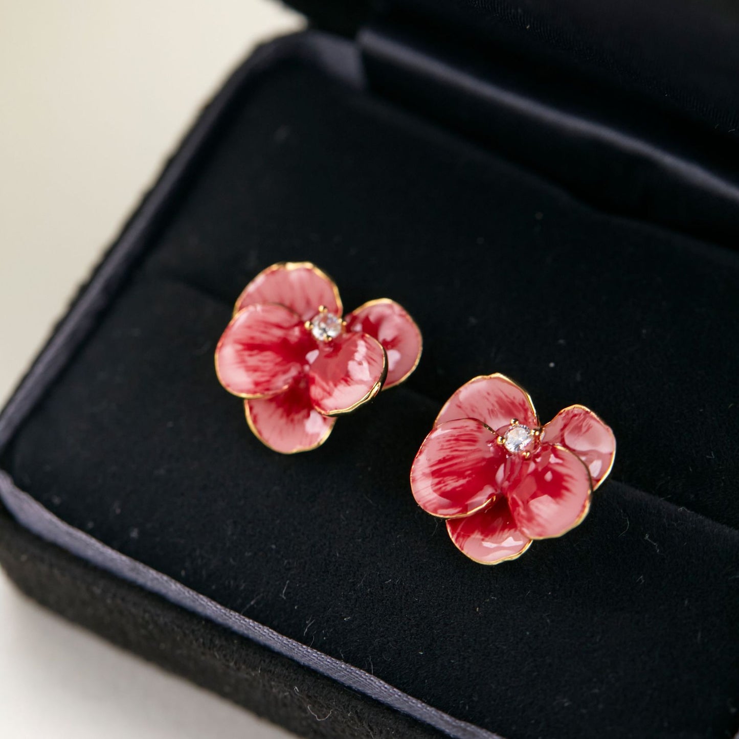 Red Super Fairy Petals Phalaenopsis Mori Style Ear Clip Earrings