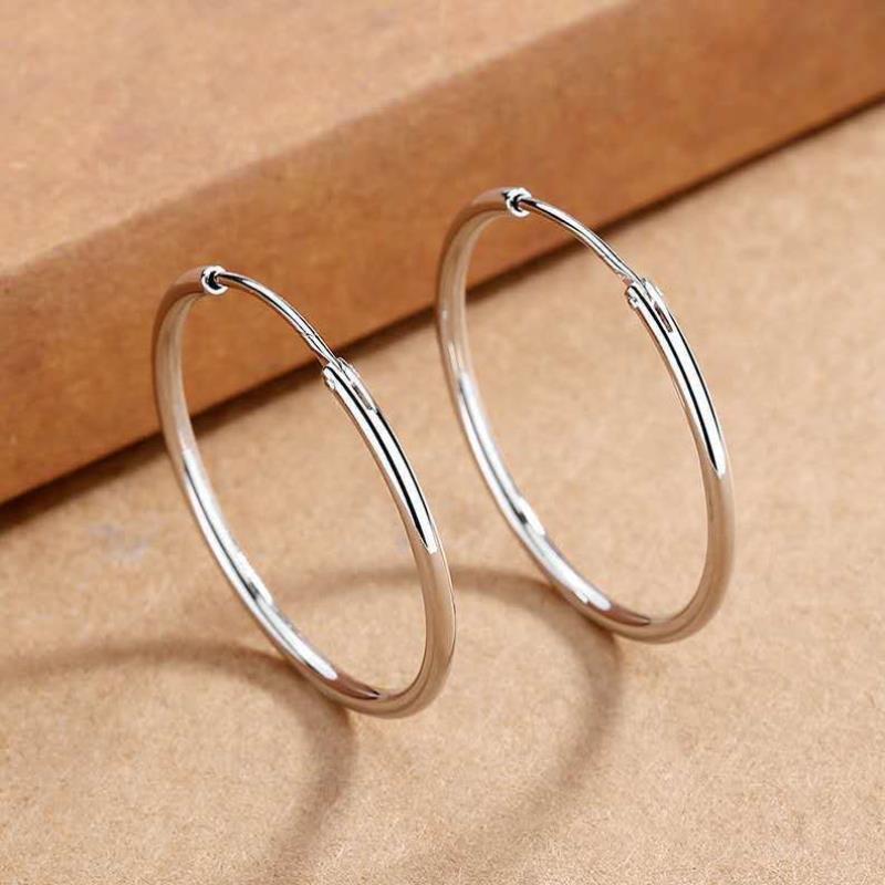 Exaggeration Ear Simple Stylish Glossy Niche Personality Show Earrings