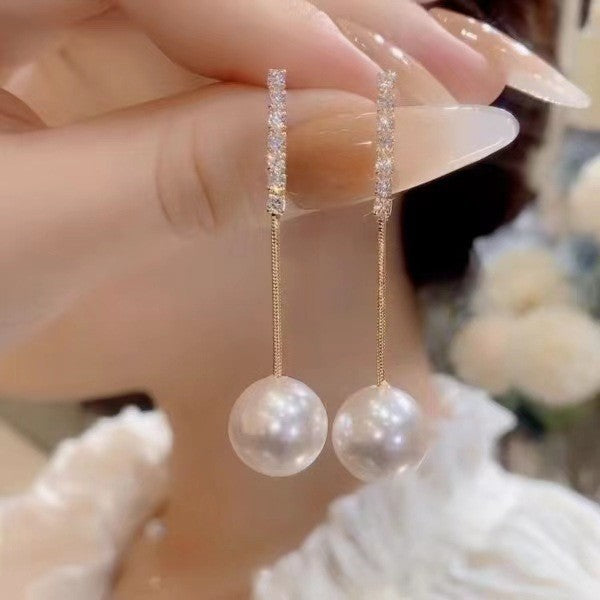 Female Eye-catching Long Temperament Unique Fashion Earrings