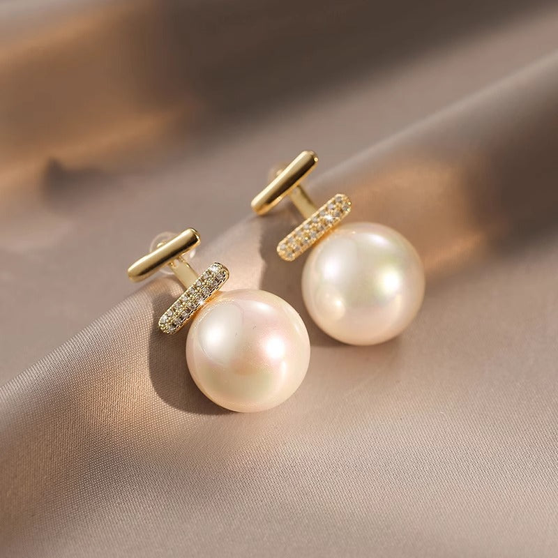 Women's Pearl Light Luxury High-grade Summer Niche Earrings