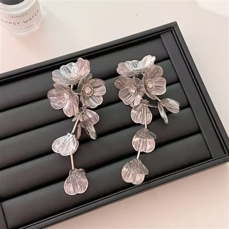 Sier Flower Retro Exaggerated Big Long Earrings