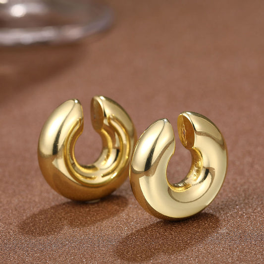 Exaggerated Hollow Ear Geometric Shaped Clip Earrings