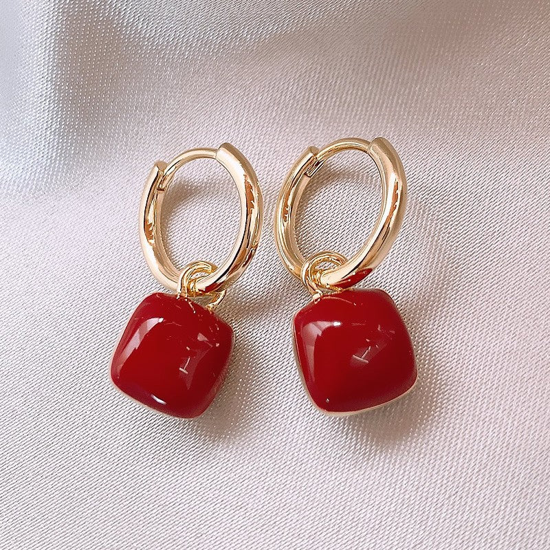 Red Dripping Oil Love Heart Minority Fashion Temperament Earrings