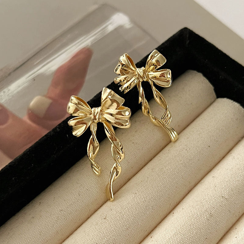 Retro Style Elegant Female Niche High-grade Earrings