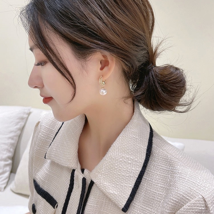 Multiple Ways To Wear Elegant Pearl Rhinestone Detachable Earrings