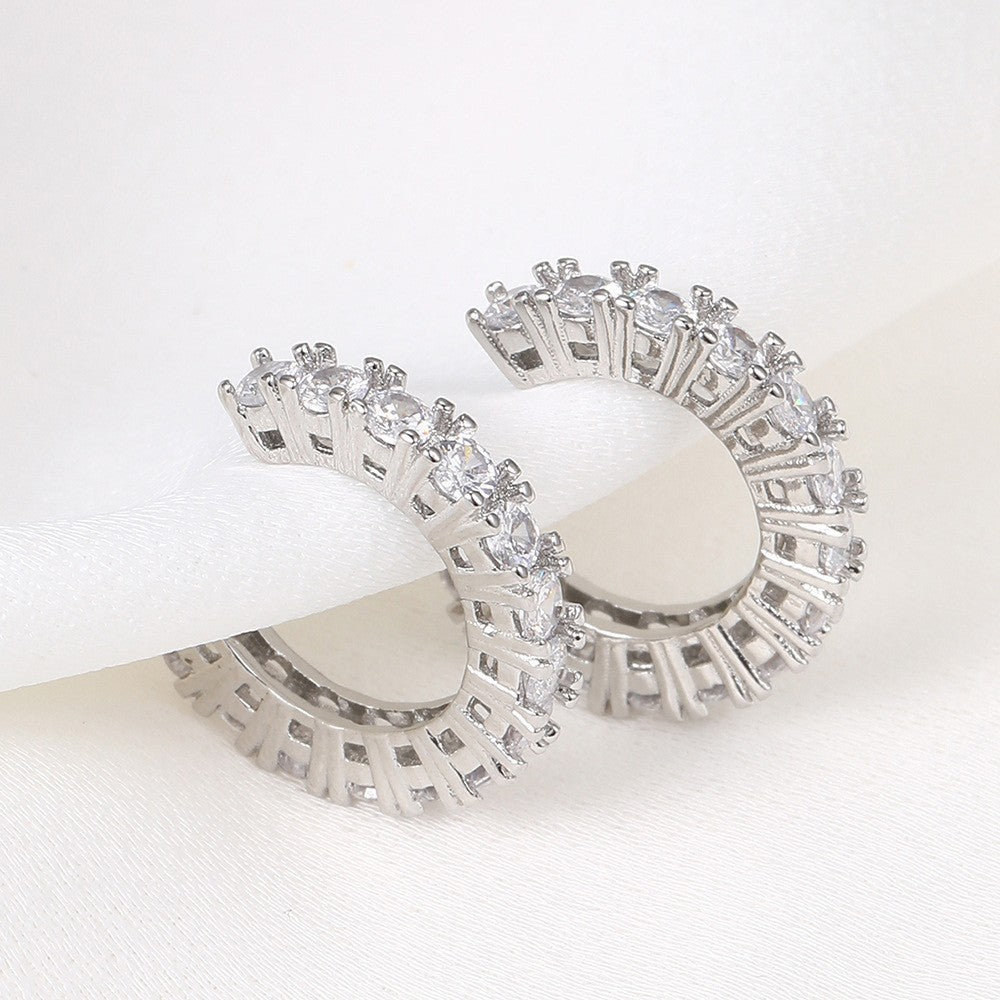 Exaggerated Hollow Ear Geometric Shaped Clip Earrings