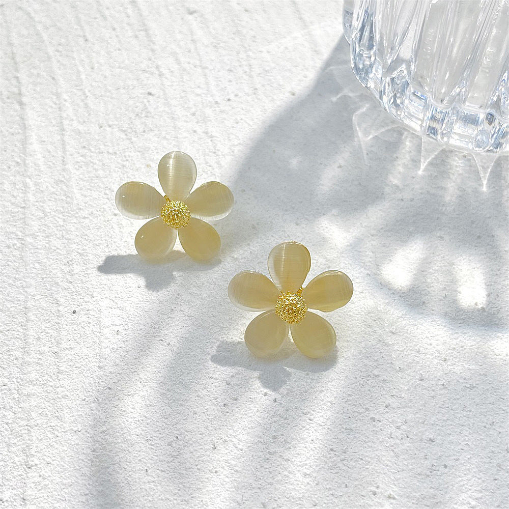 Early Spring Flower Ear Trendy Design Temperamental Earrings