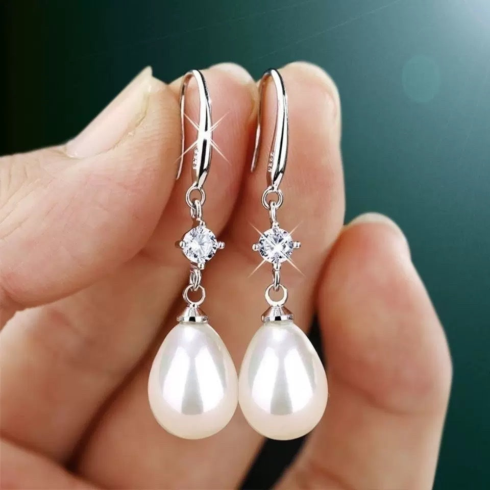 Women's Western Style Super Fairy High-grade Flash Earrings