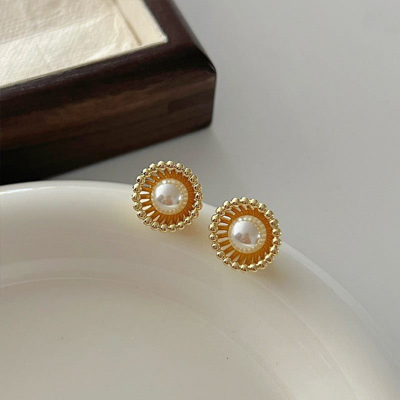 Retro Style Elegant Female Niche High-grade Earrings