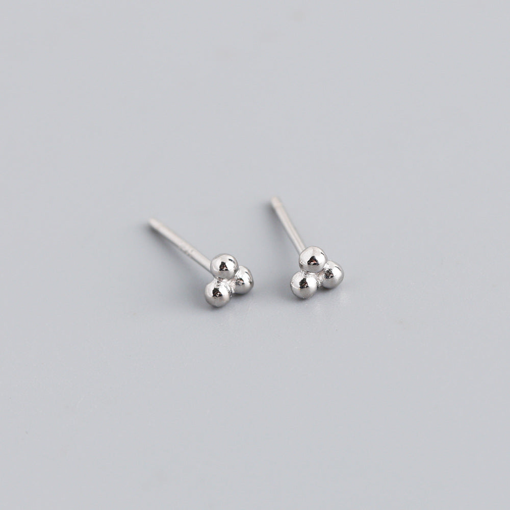 Simple Fresh Polka Dot Sier Small Bead Earrings