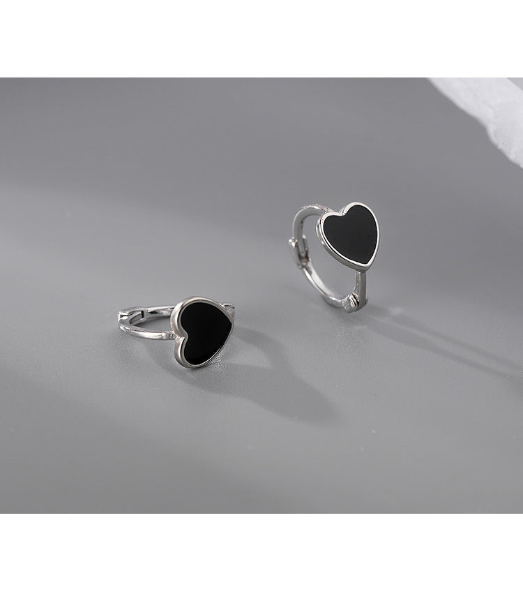 Women's Love Heart Retro Ear Clip Elegant Earrings