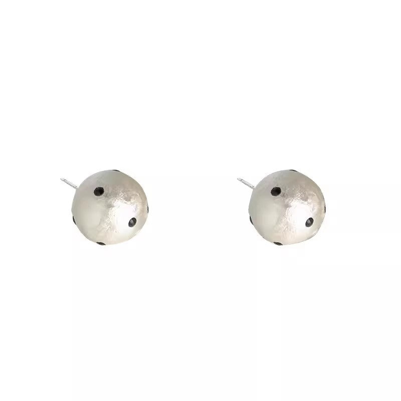 Polka Dot Pearl Female Niche Retro Earrings