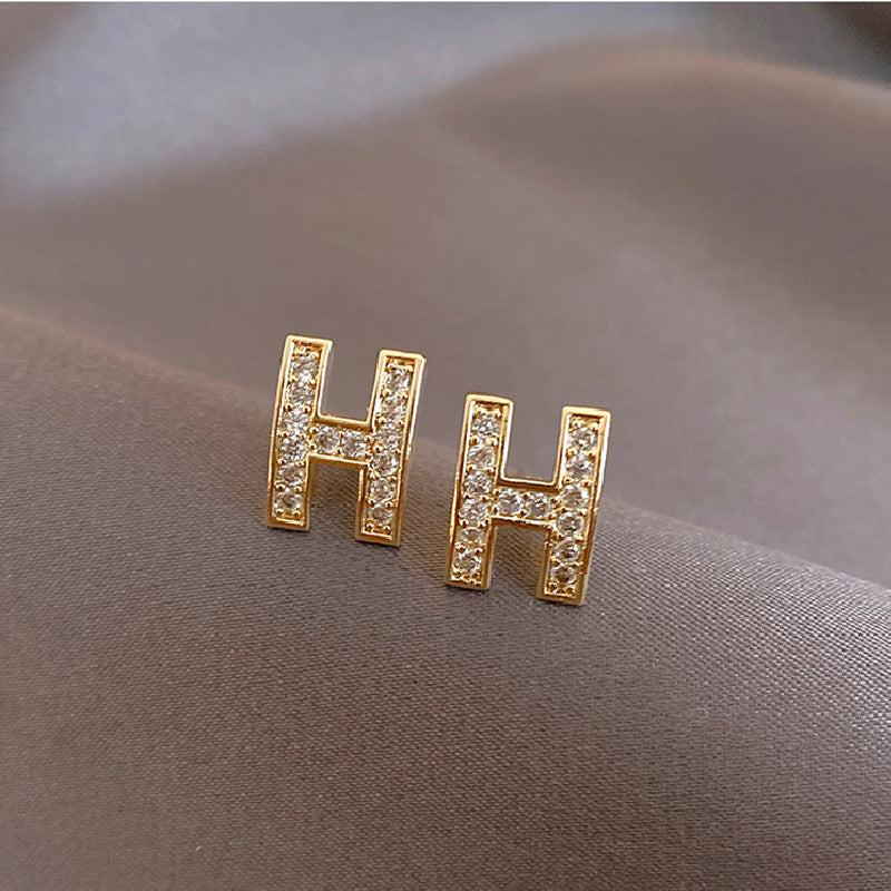 Retro High-grade Geometric Alphabet Letter Simple Earrings