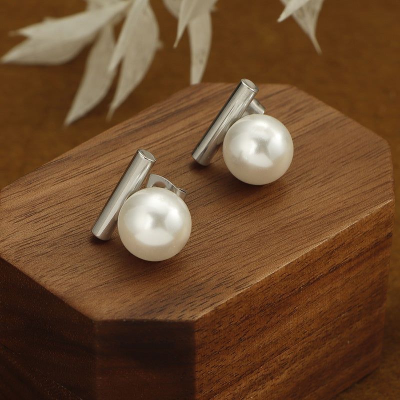 Women's Design Temperamental Pearl Titanium Steel High-grade Classic Style Earrings