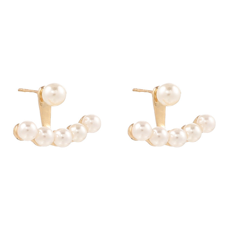 Women's Fresh Sweet Pearl Niche Design Temperament Earrings