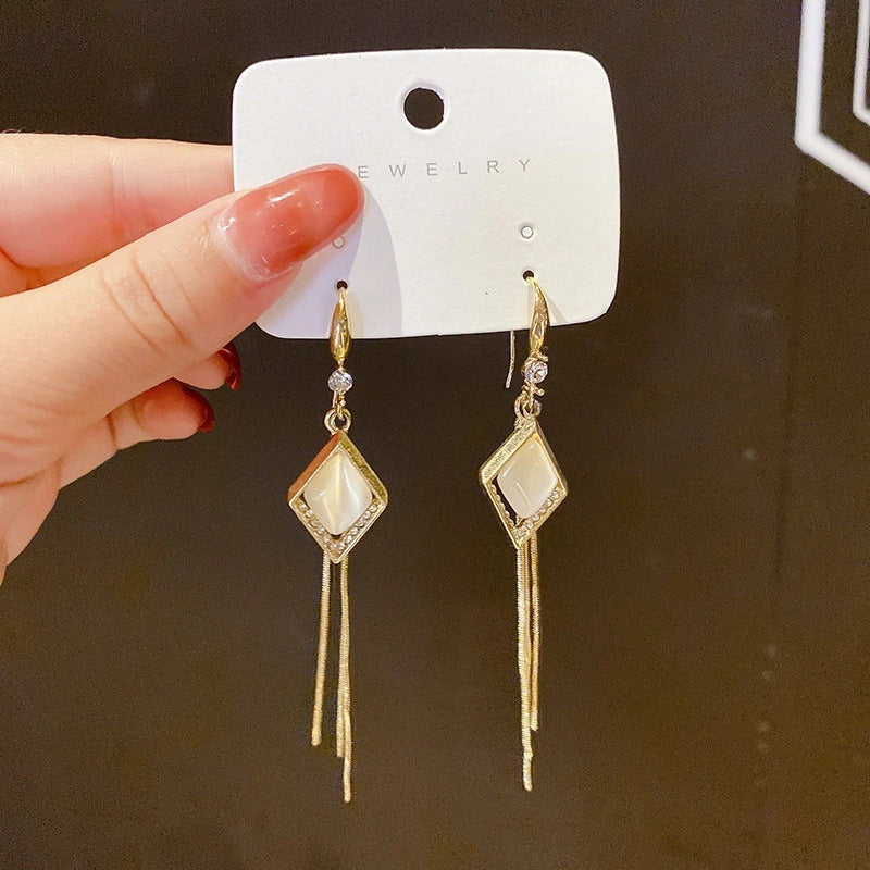 Women's Long Sier Needle Tassel Face Slimming Earrings