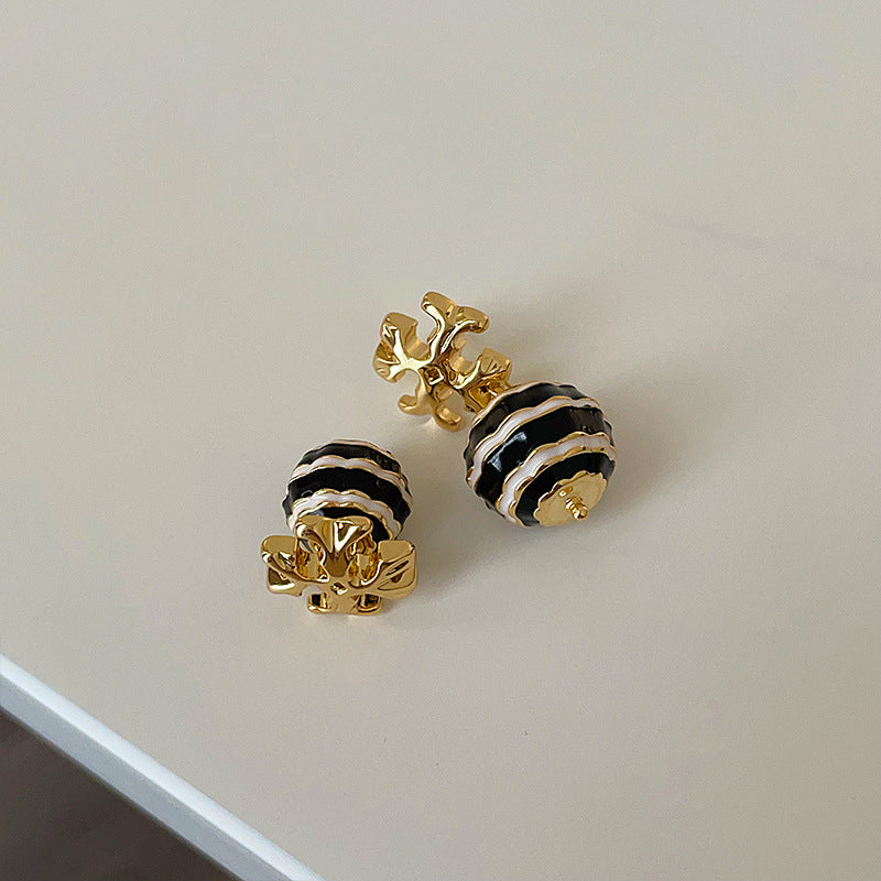 Zhang Black White Hot Air Balloon Female Entry Lux Earrings