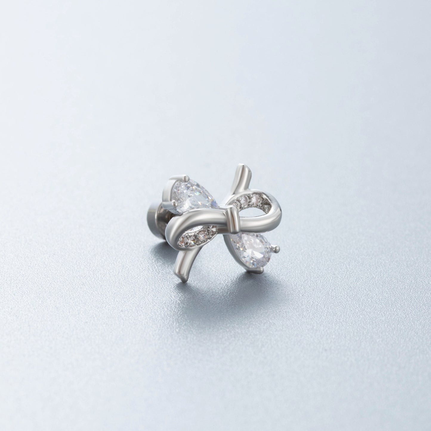 White Zircon Ear Bone Butterfly Love Screw Rings