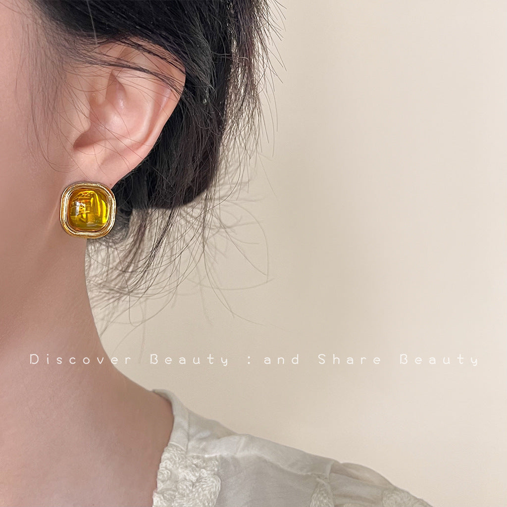 Design Square Enamel High Sense Fashion Earrings