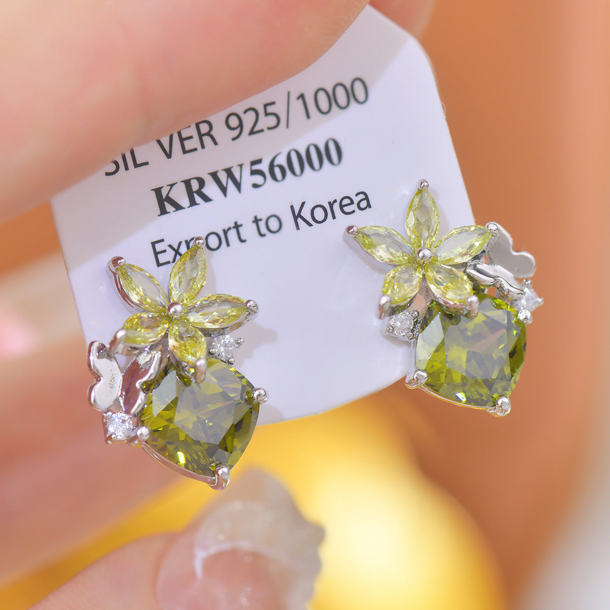 Zircon Exquisite Contrast Color Fashionable High-grade Earrings