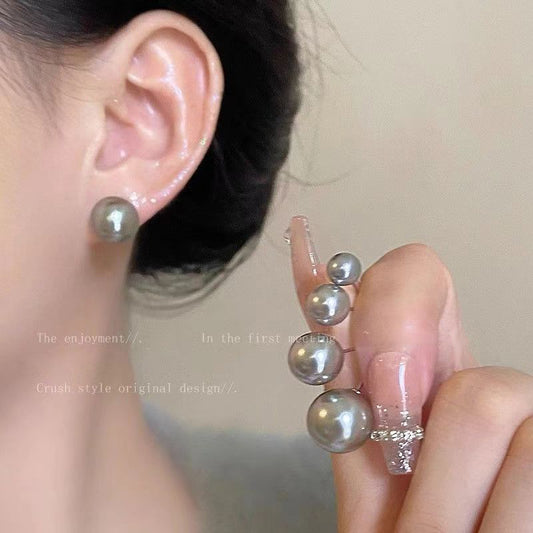 Women's Gray Pearl Simple Fashion Classic Design Earrings