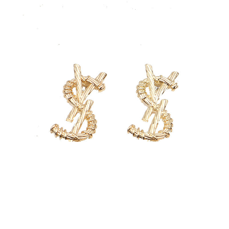 Unique Letter Light Luxury Temperament Fashion Earrings