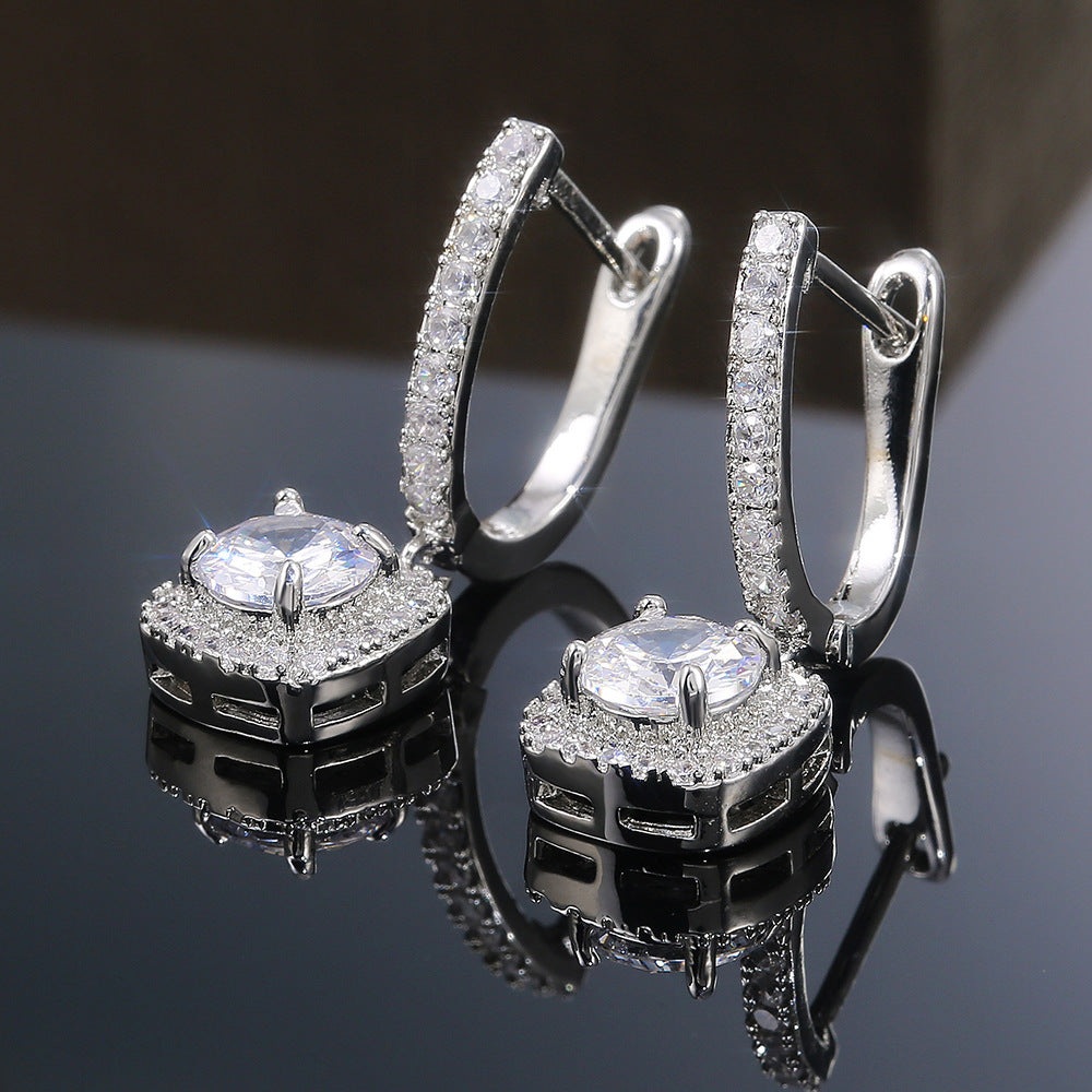 Women's Exquisite Micro Inlaid Zircon Ear Clip Rings