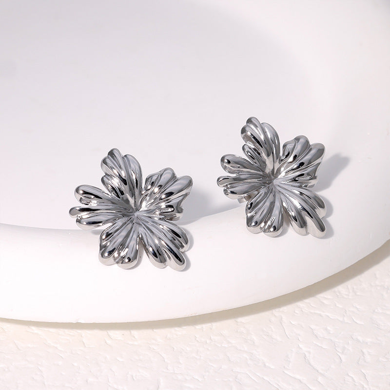 Flower Stainless Steel Sweet Gold-plated High-grade Earrings