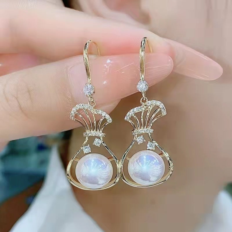 Women's Long Sier Needle Tassel Face Slimming Earrings