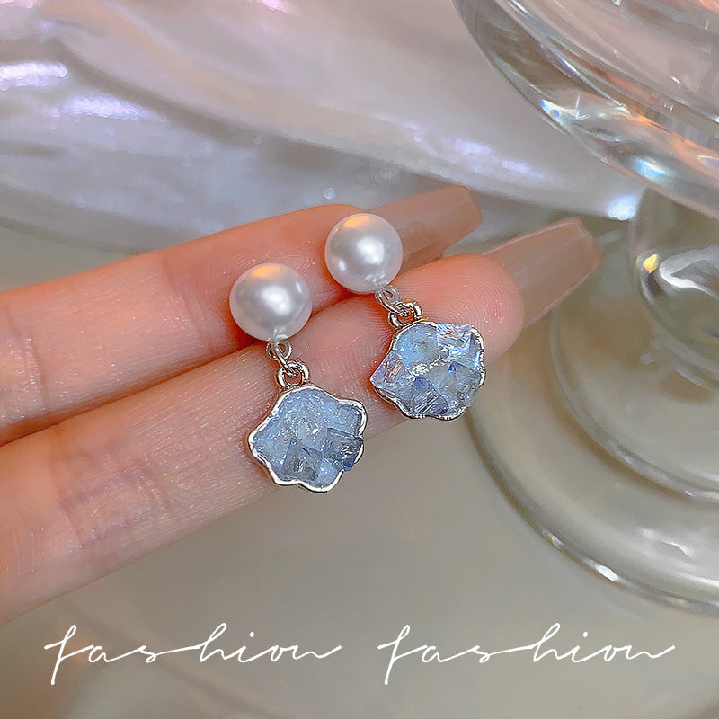 Unique Design Light Luxury High-grade Ice Crystal Earrings