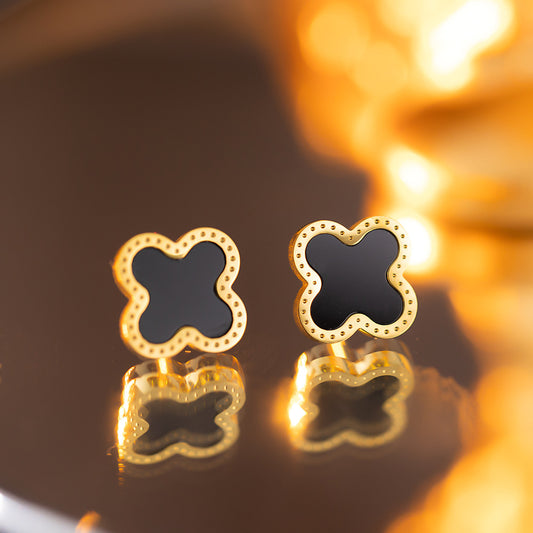 Women's Temperament Four Leaf Clover Ear Niche Earrings